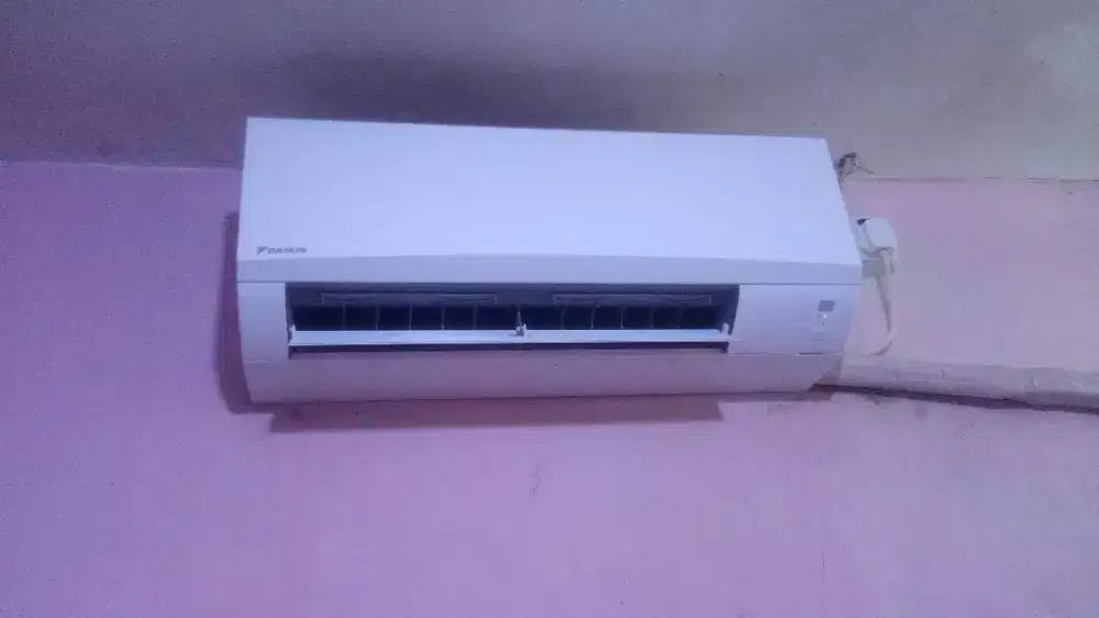Ac merek Daikin 1 pk