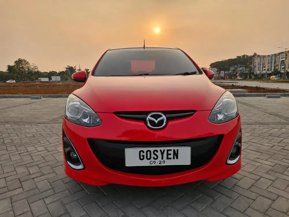 MAZDA 2 R AUTOMATIC 2014 TERAWAT
