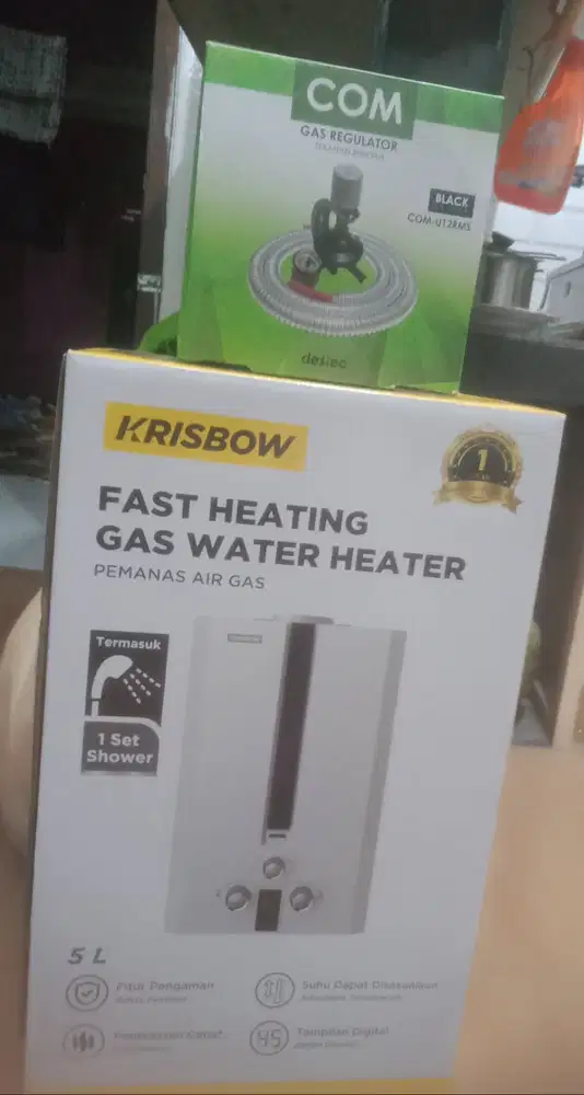 Waterheater merk krisbow,berasuransi,baru msh gres. blm pke samasekali