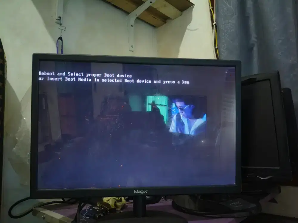 Monitor pc 19 inch led matrix VGA hdmi