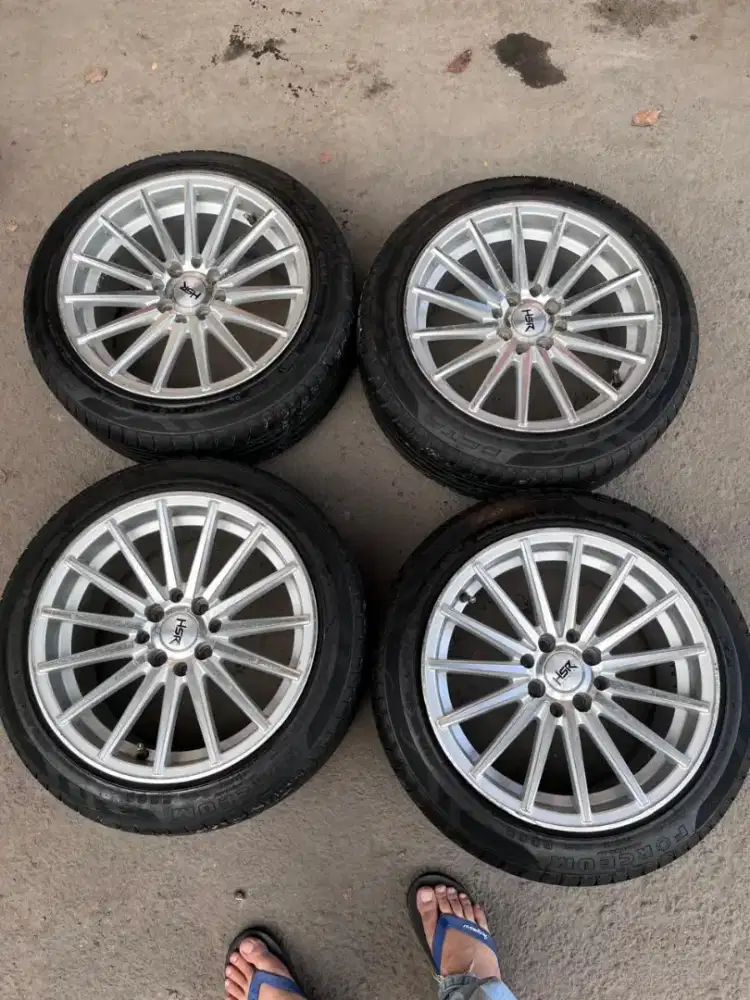 Vossen ring 16 pcd 4x100/114,3 ET 38 ban 195/50 R16 Avanza vios