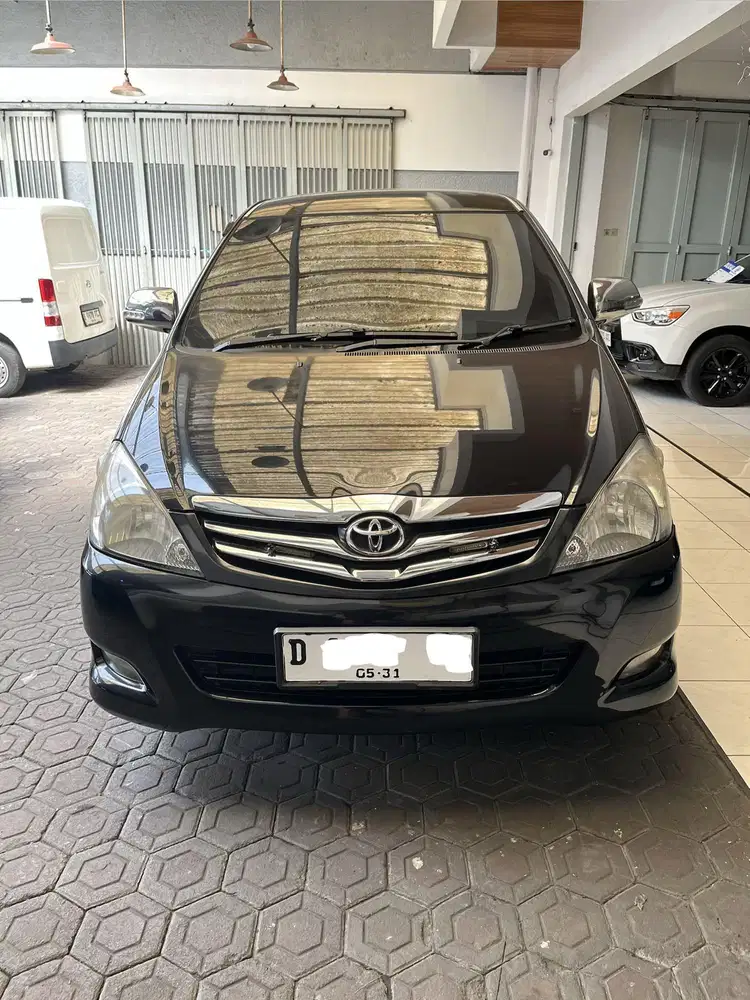 TOYOYA INNOVA G DIESEL 2010 MANUAL MT INOVA 2009/2011 non v SOLAR