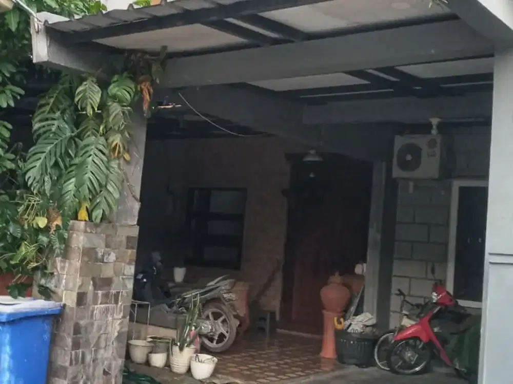 RUMAH 2 LANTAI DI BUKIT GOLF CIBUBUR — TURUN HARGA Rp500 JUTA!
