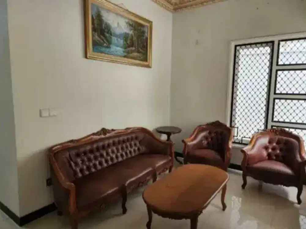 Rumah Lokasi Strategis di Gading Kusuma, Kelapa Gading