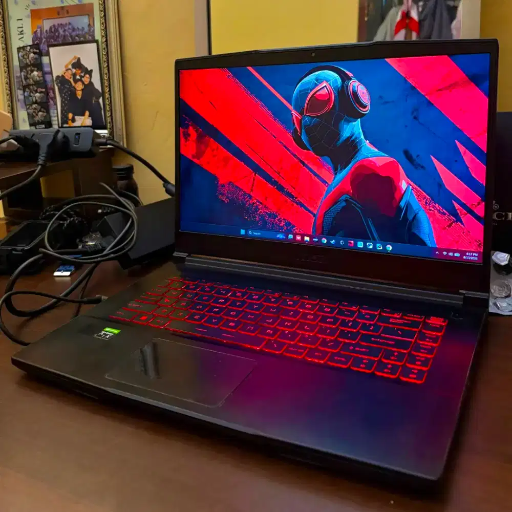 MSI Katana gf63 RTX 3050 16gb SSD 144hz tt Laptop I7 Asus Rog