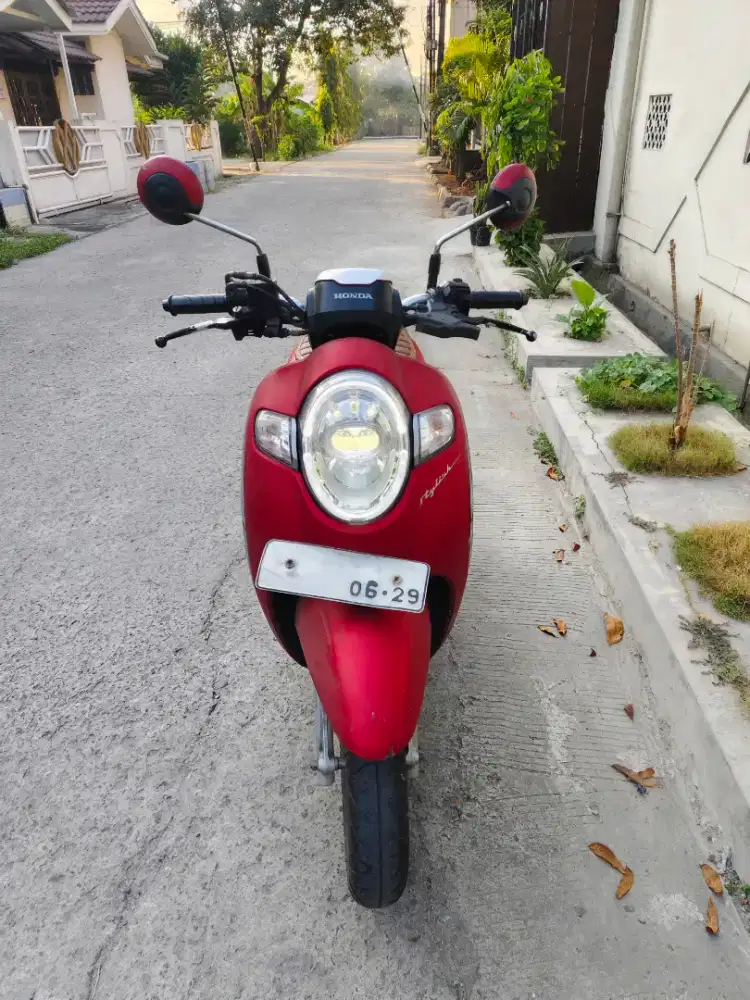 Honda Scoopy 2019 Stylish cbs merah