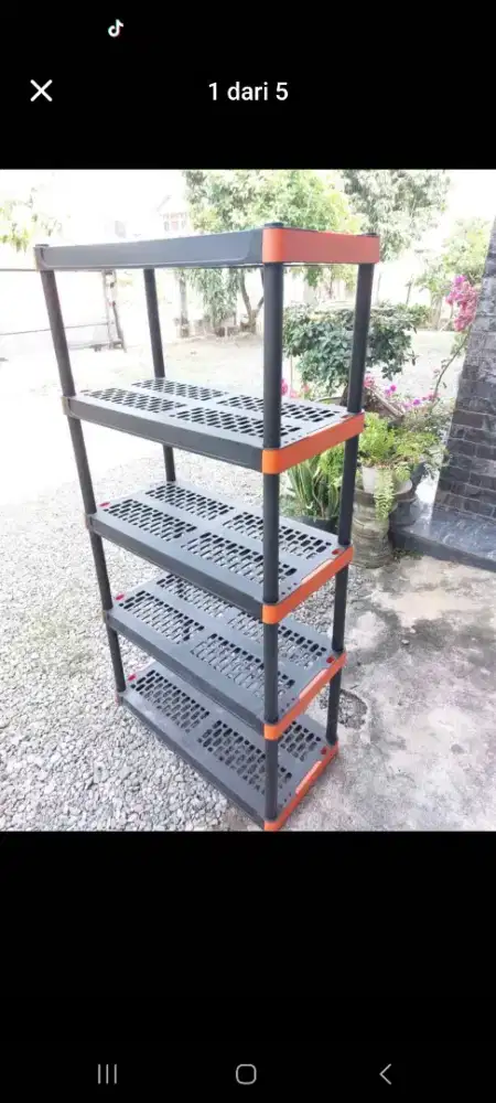 Rak serba guna masih utuh
