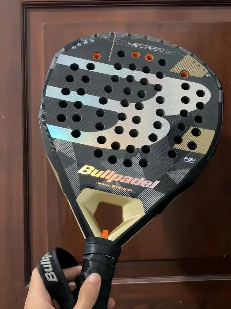 Bullpadel Neuron 02 2026