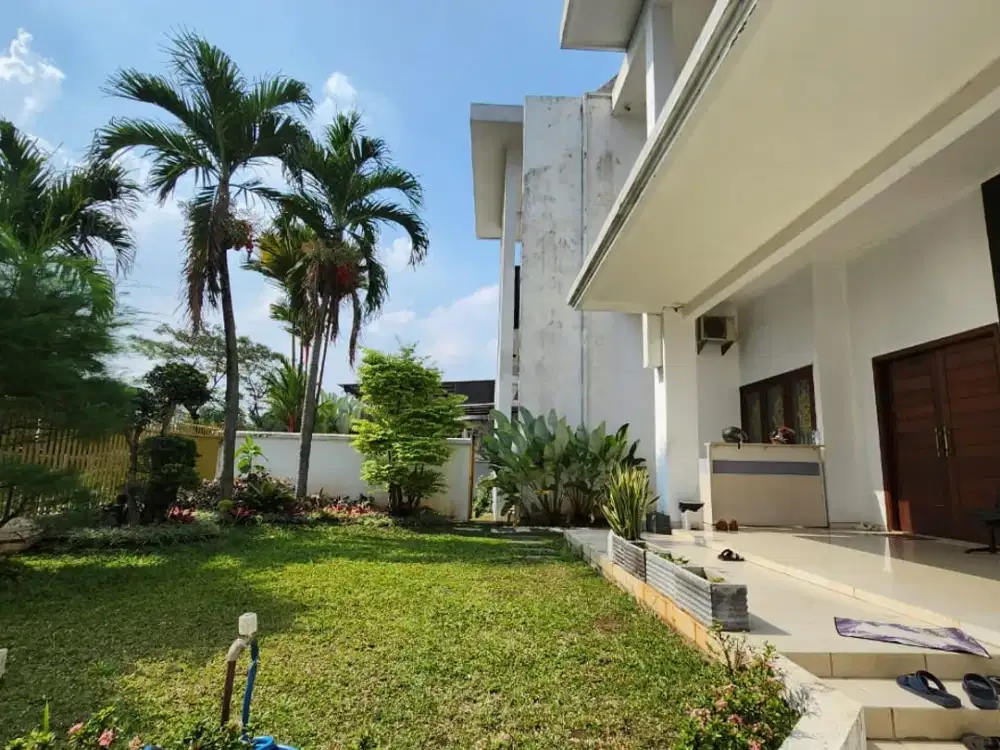 Jual Rumah Mewah di Boulevard Kota Wisata Cibubur