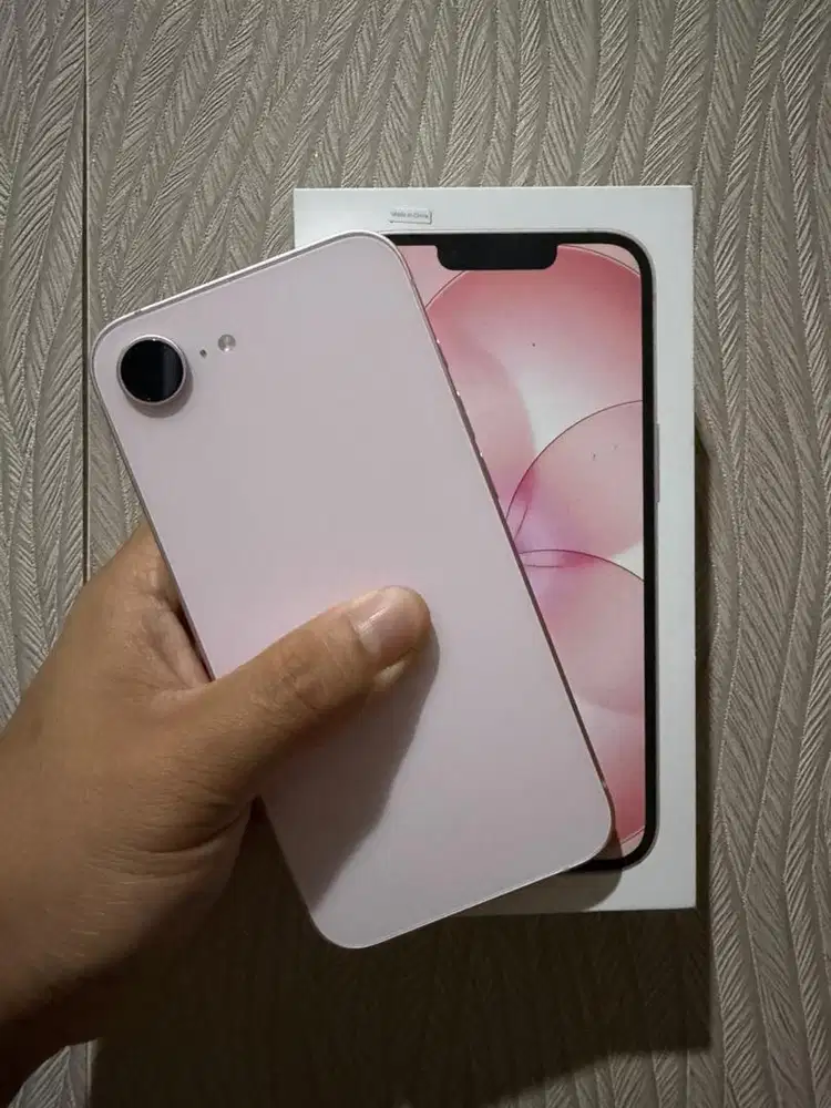Iphone 17E pink 256 ibox