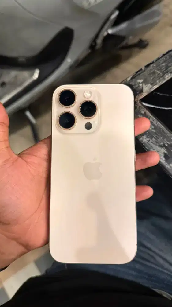 Iphone 16 pro 128 ibox