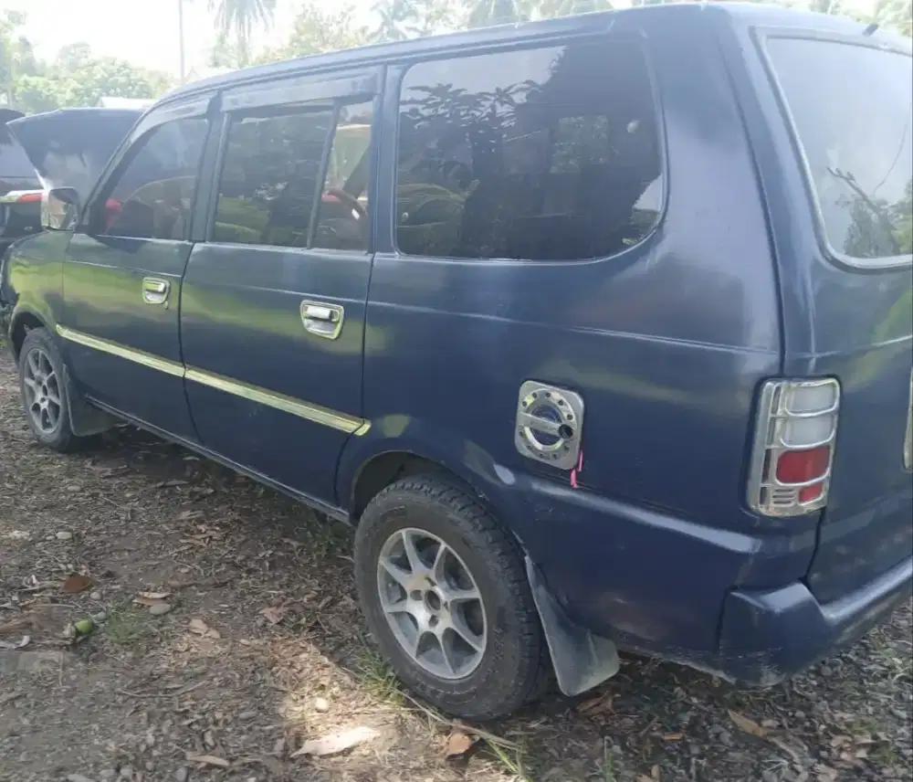Di jual kijang grand