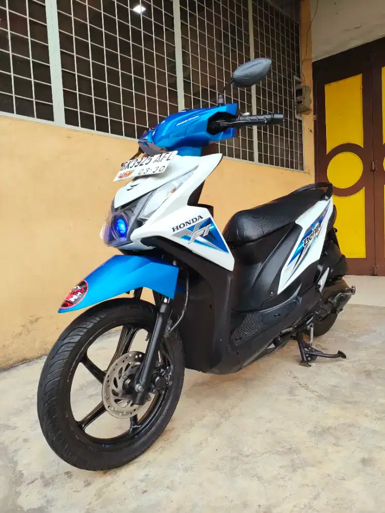 Honda Beat / Beat 110 Fi 2015 CBS ISS, Blue Premium Metalic, Mulus.