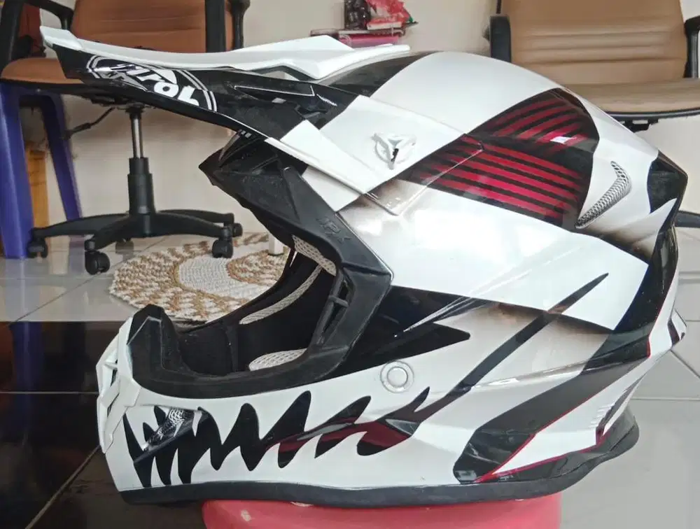 Helm Full Face MDS & JPX (repaint Airoh)