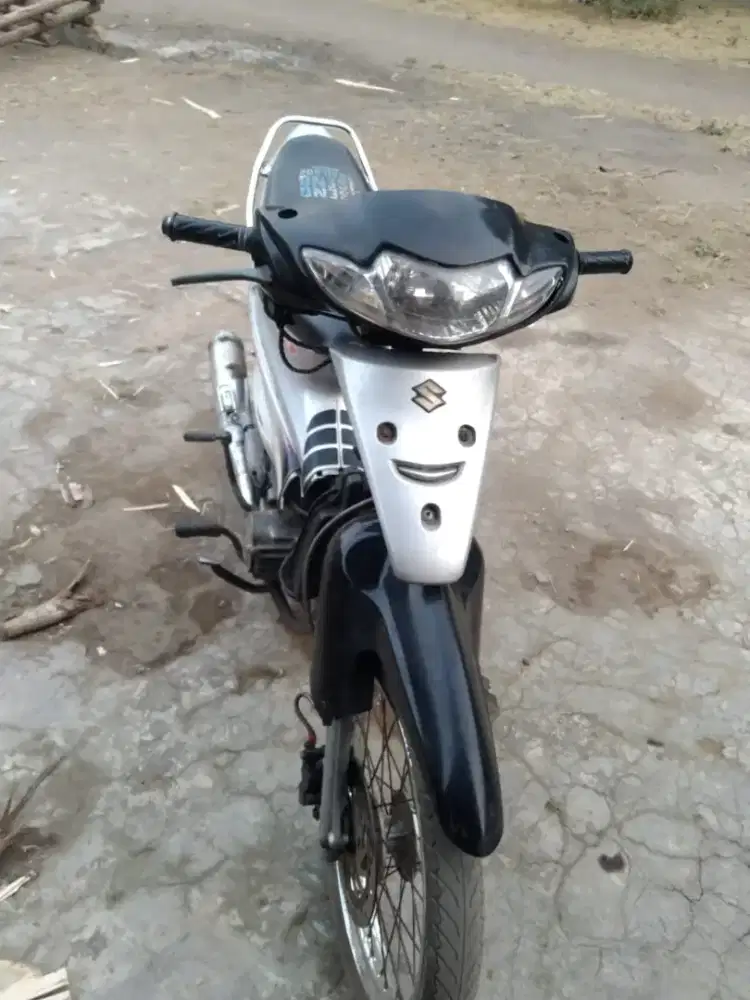Suzuki SMASH 2004