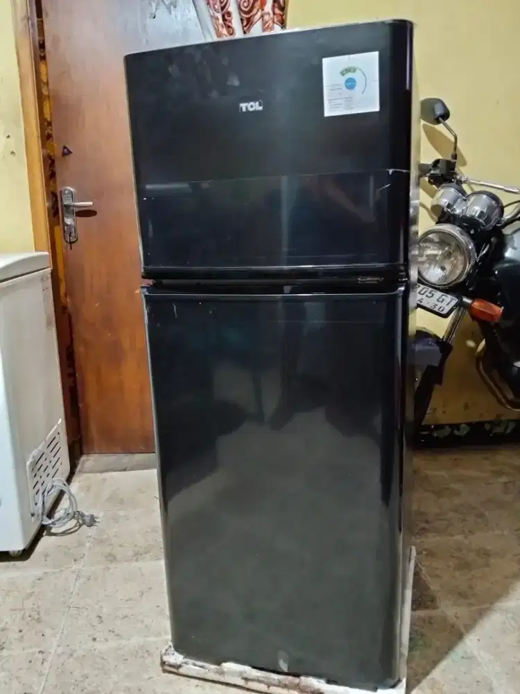 Kulkas TCL 130 Liter Like New