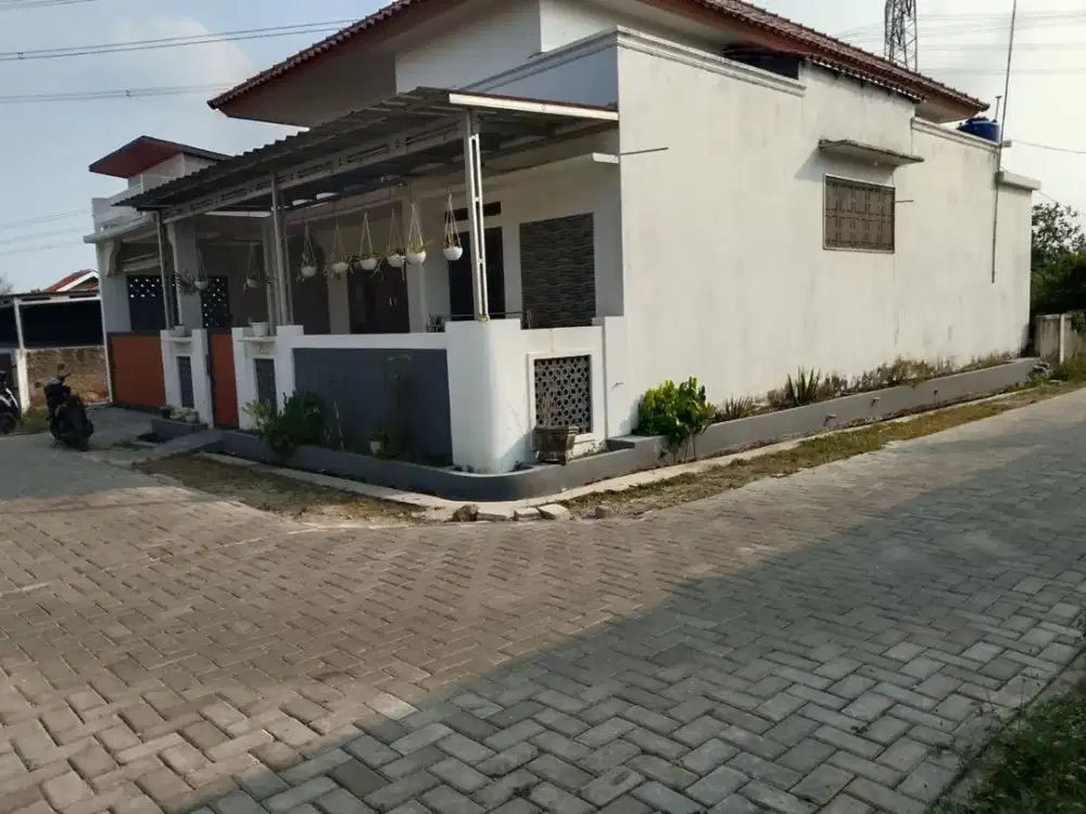 JUAL RUMAH BARU POSISI HOOK 3 KAMAR TIDUR DI MUNTIL SERANG KOTA