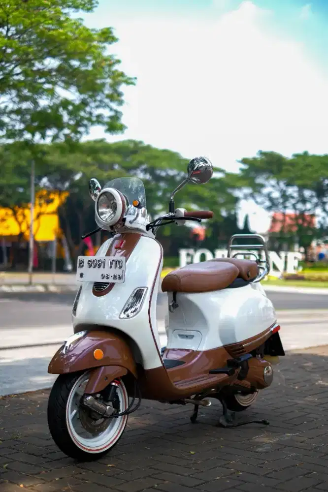VESPA LXV 150 3VIE 2014