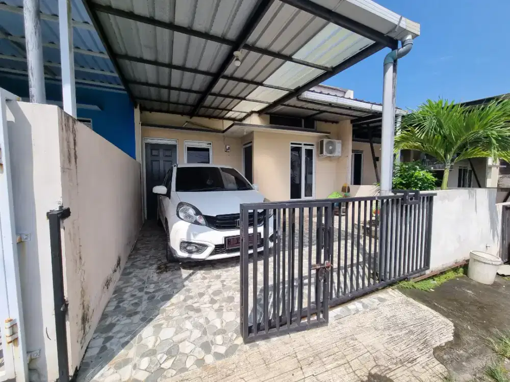 Rumah luas ada sisa tanah