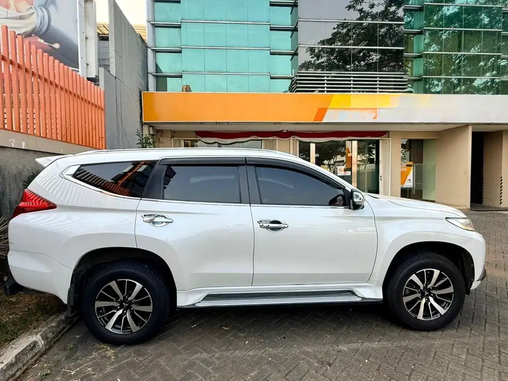 Pajero Sport Dakar 2.4 2020/2021