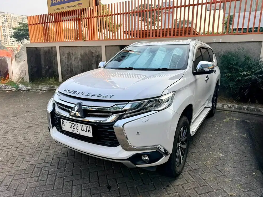 Pajero Sport Dakar 2.4 2020/2021