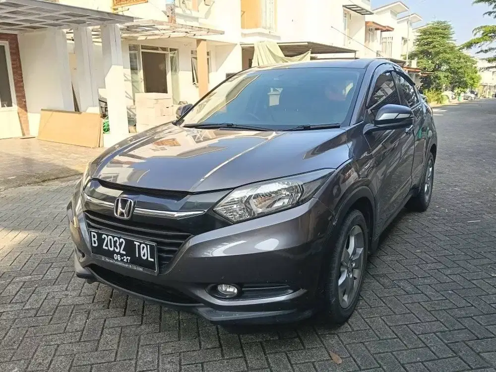 Honda Hrv S Th 2017 A/T Pajak Panjang Mulus DP 10 Jt