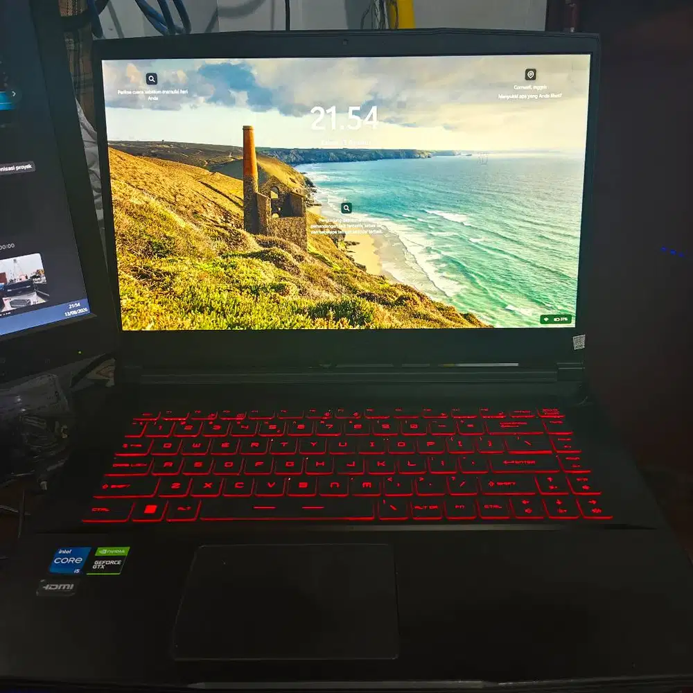 Laptop MSI game Intel Core i5-11400H RAM 8G SSD 512G GPU GTX 1650