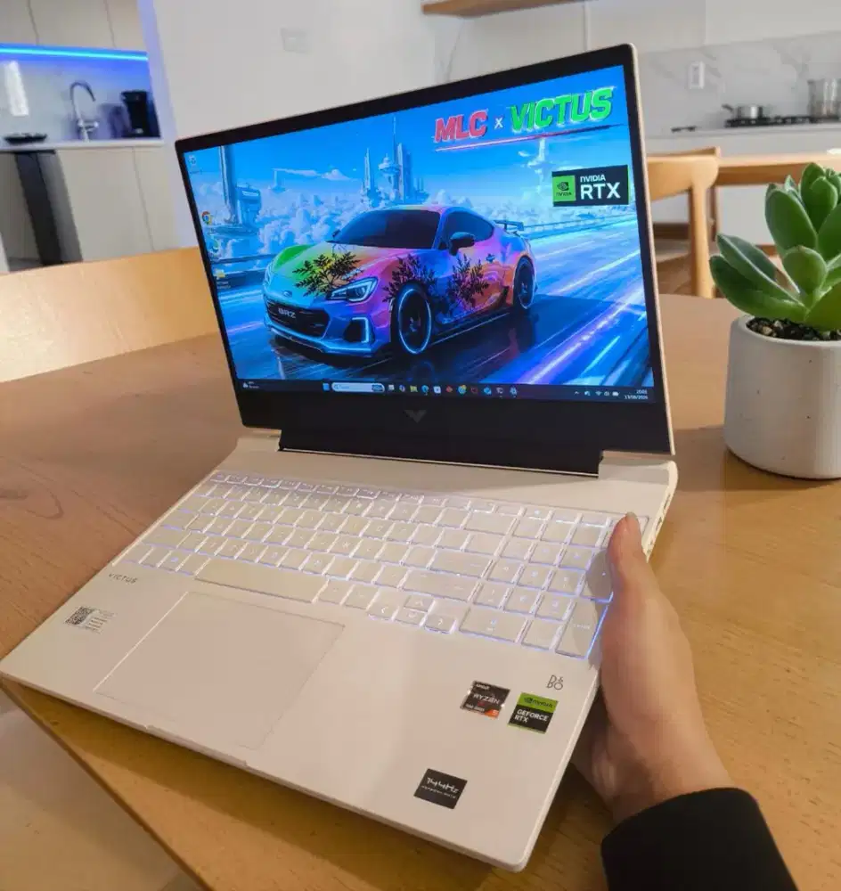 Laptop HP VICTUS RYZEN SSD 512Gb NVIDIA RTX 2050 FULLSET BOX GARANSI
