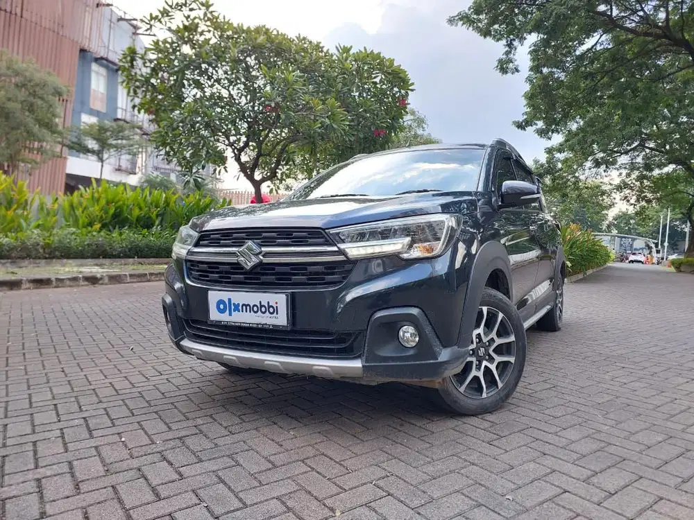 TDP 1 JUTA Suzuki XL7 1.5 Beta Bensin-MT 2021 Hitam CTRUB
