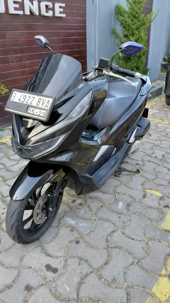 DIJUAL CEPAT HONDA PCX ABS 150 CC ORIGINAL