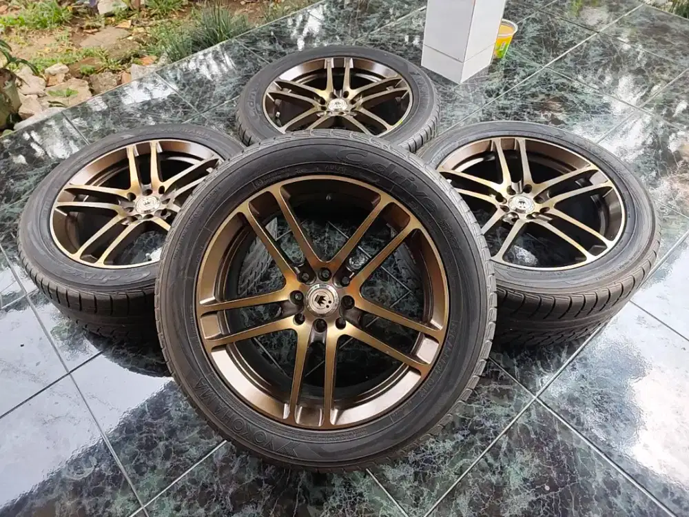 Velg r17 + ban Yokohama di Parung