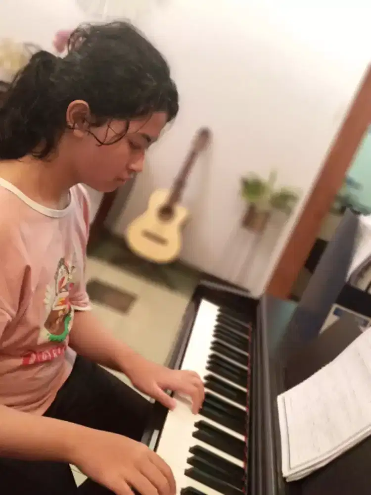 Les Privat PIANO Keyboard, gitar, biola Anak Dan Dewasa Bandung