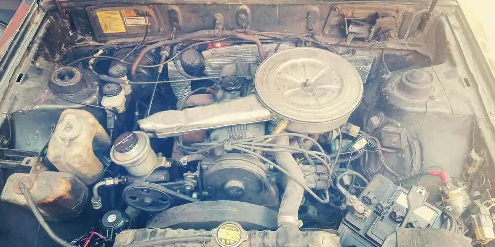 Mitsubishi Lancer 1983 Bensin