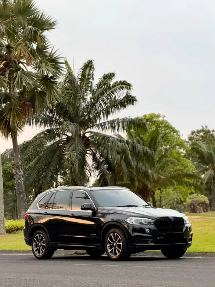 CASH! BMW F15 X5 XDrive35i 3.0 AWD AT 2016 Pajak Panjang istimewa