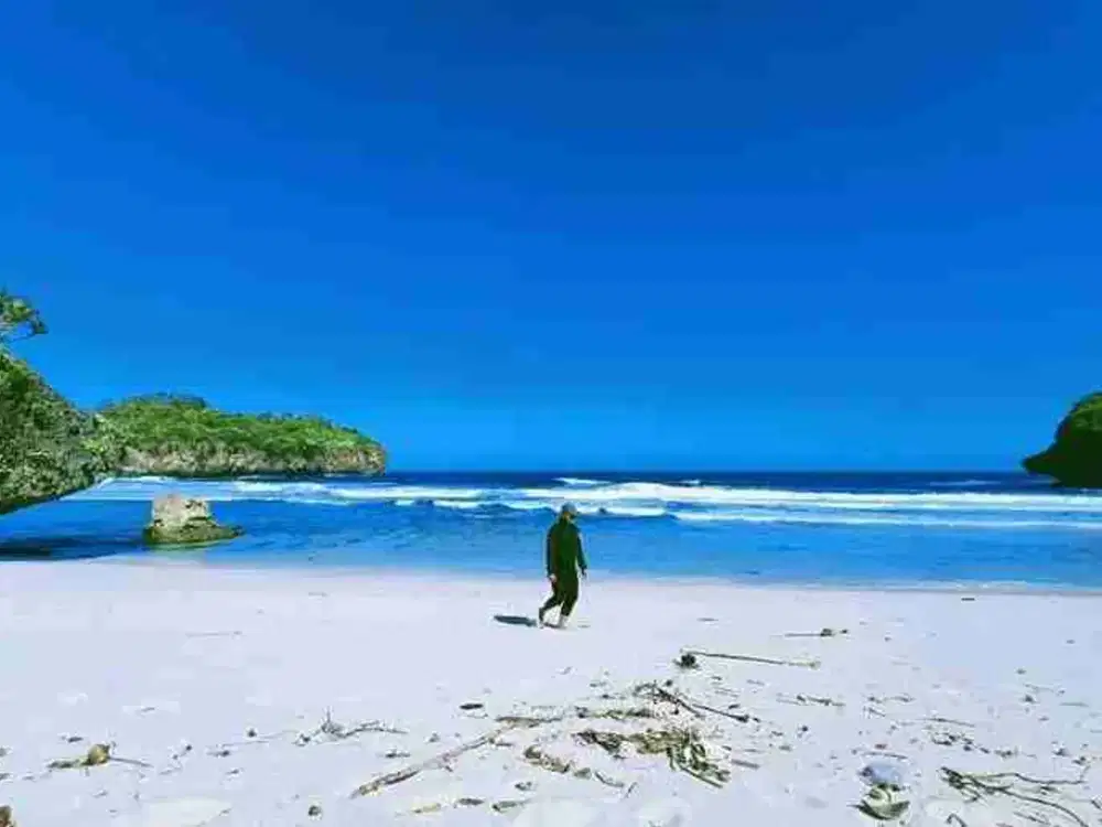 Tanahmurah pacitan jawa timur langsung pasir putih