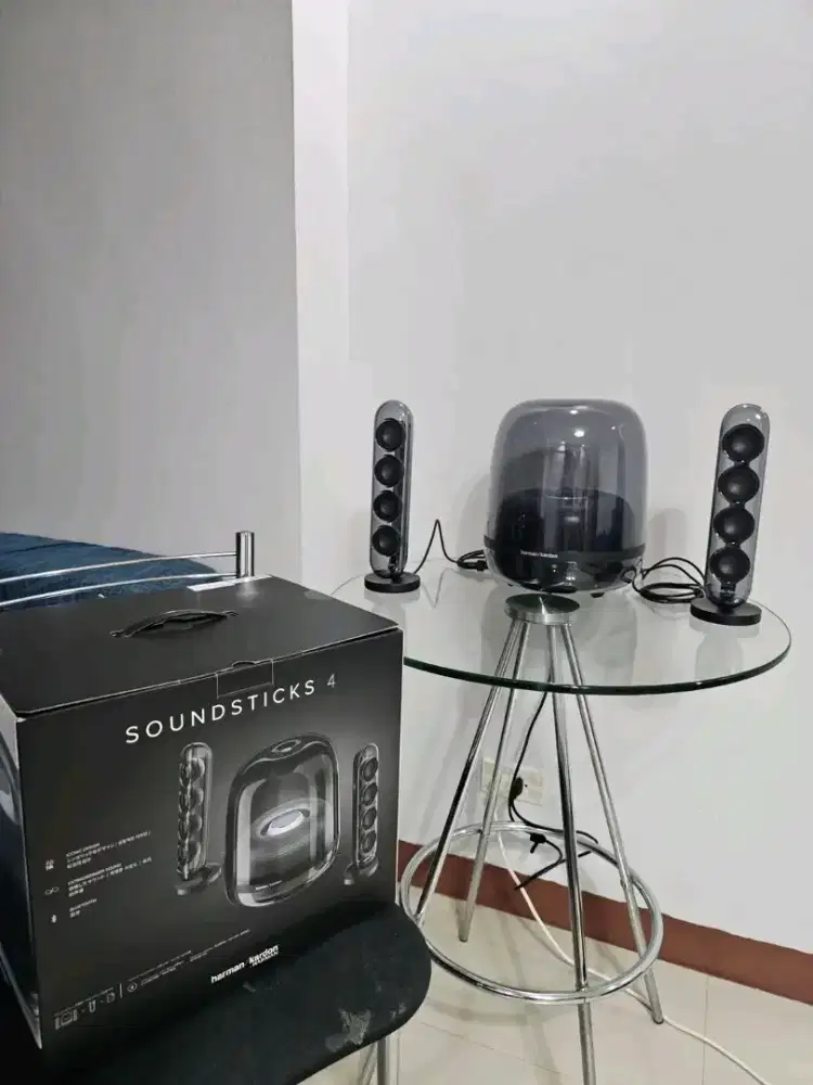speaker harman Kardon soundstick 4