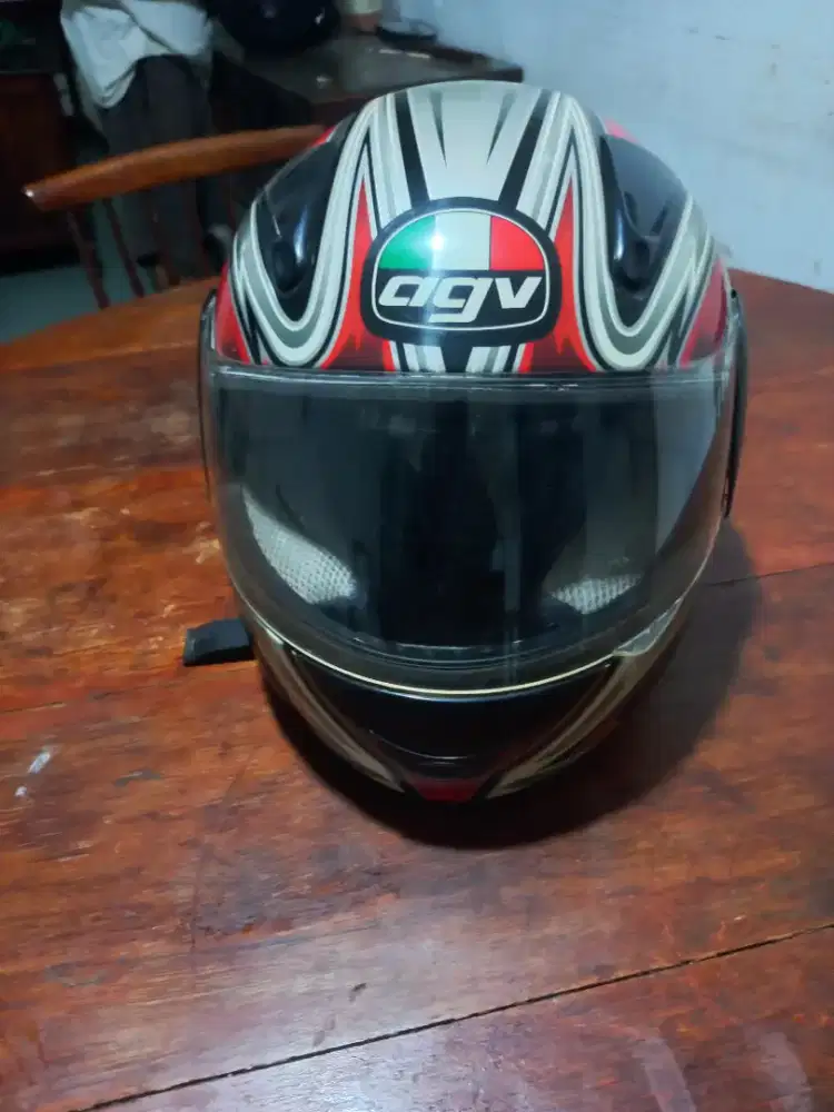 Helm Sepeda Motor