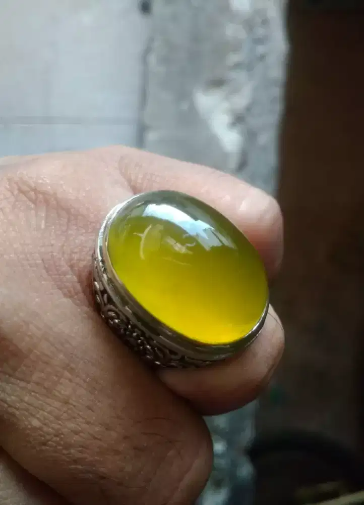 Cincin Serpentine Kristal Giwang Jumbo
