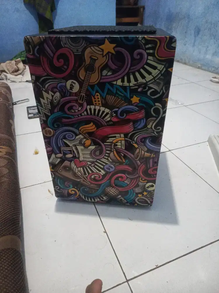 Alat musik cajon