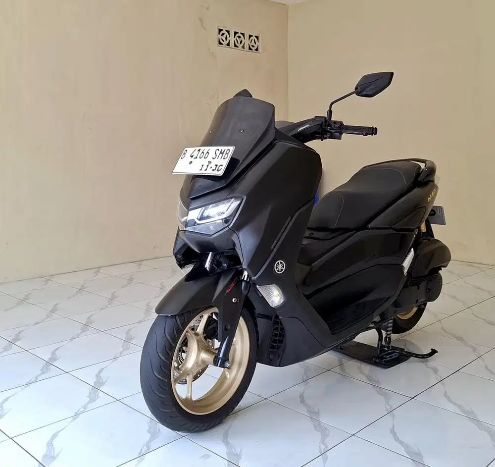 Yamaha Nmax New Keyless ABS (Tipe Tertinggi) MULUSSS Pajak Hidup