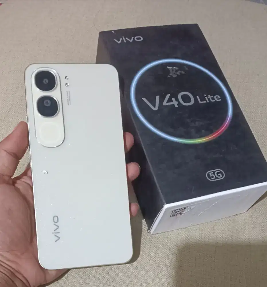 Vivo V40 lite 5G ram 8/256