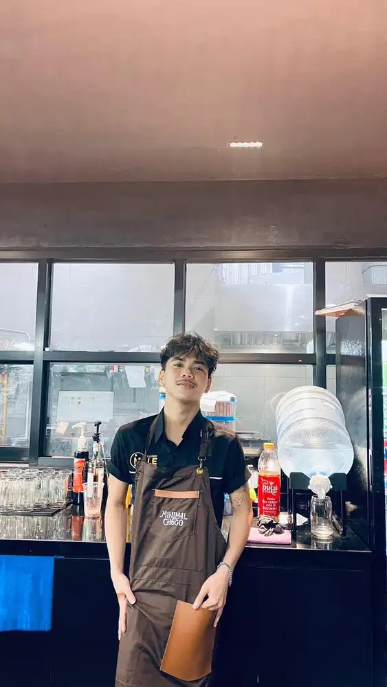 cari lowongan pekerjaan,diutamakan fnb, seperti kasir,barista