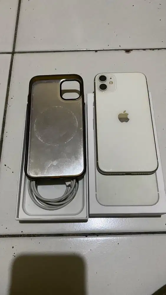 iphone 11 white 128GB whitelist jaringan permanen all operator
