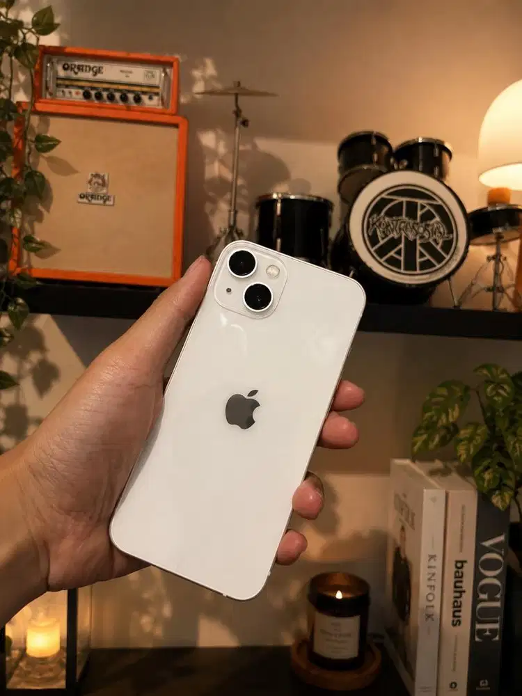 iPhone 13 128 White