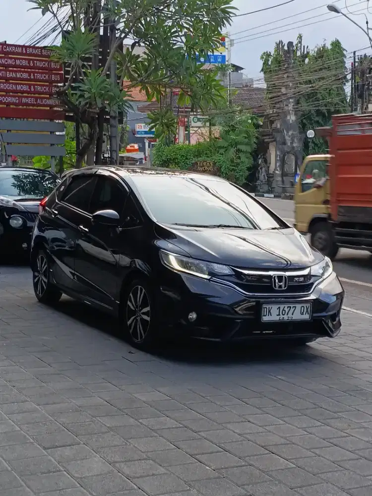 HONDA JAZZ RS FACELIFT LAST EDITION ASLI BALI SUPER ISTIMEWA