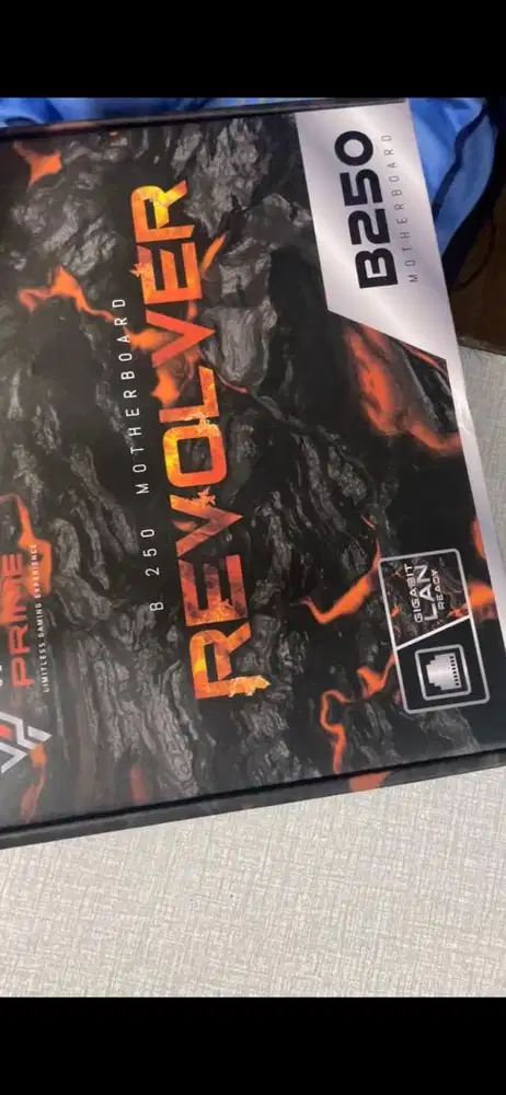 Mobo varro b250, vga gtx 750 ti 2gb, i3 7100