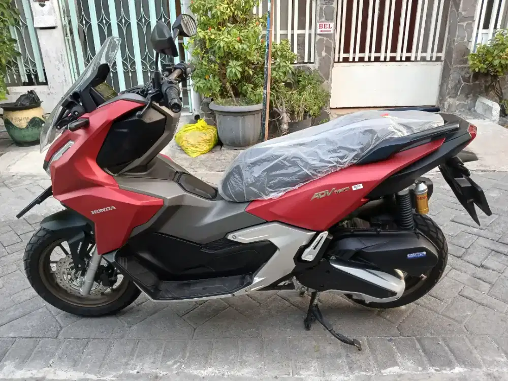 Jual adv abs 2025 km 1351plat p banyawangi super istimewa