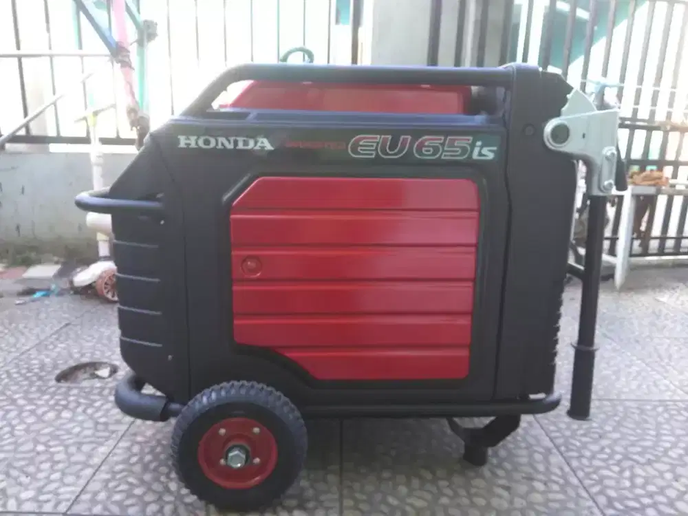 Genset Honda Silent Inverter EU65is 6,5Kva Normal Bisa COD