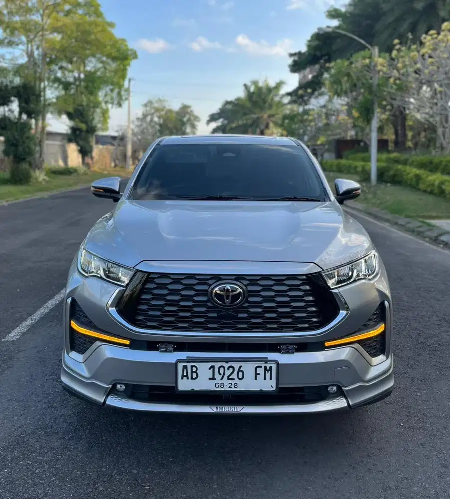 Innova Zenix Q Hybrid KM 18rb Modellista TSS