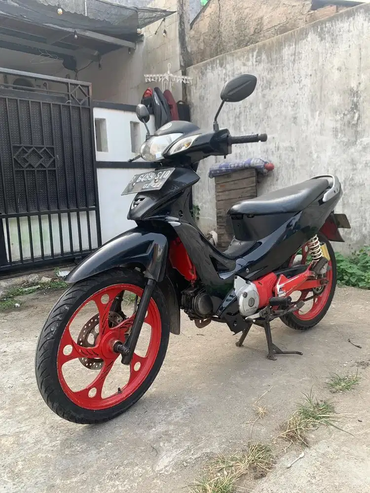 Honda kharisma 125 d